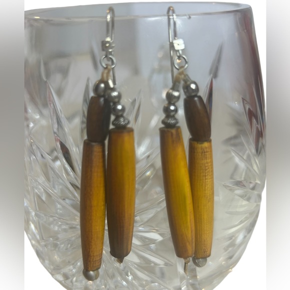 Native American Earrings Hairpipe Horn Bead Dangle Brown Handmade Silver Tone - Picture 3 of 4